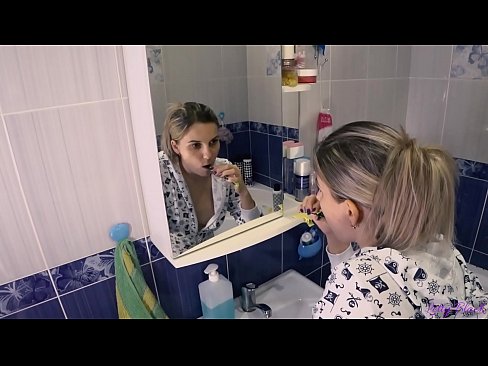 ❤️ Críochnaíonn Hack le óga i pitseámaí cum ó bhéal i asal - letty black ️❌  Porn na Rúise  ag ga.com-porn-kai.ru